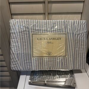 Laura Ashley Blue and White Striped Bed‎ Skirt Twin